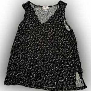 Old Navy Black and White Leaf Print Tank Top